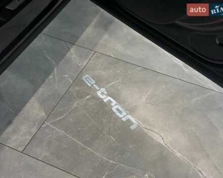 Серый Ауди E-Tron, объемом двигателя 0 л и пробегом 53 тыс. км за 37900 $, фото 38 на Automoto.ua