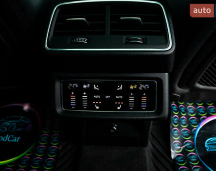 Сірий Ауді E-Tron, об'ємом двигуна 0 л та пробігом 82 тис. км за 39888 $, фото 63 на Automoto.ua