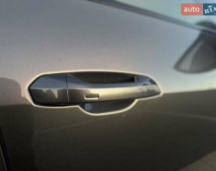 Сірий Ауді E-Tron, об'ємом двигуна 0 л та пробігом 140 тис. км за 37000 $, фото 64 на Automoto.ua