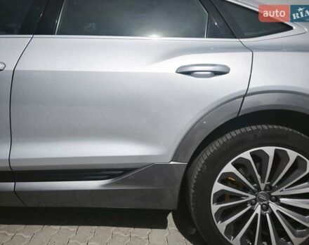 Сірий Ауді E-Tron, об'ємом двигуна 0 л та пробігом 70 тис. км за 34500 $, фото 66 на Automoto.ua