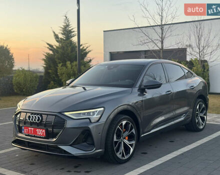 Сірий Ауді E-Tron, об'ємом двигуна 0 л та пробігом 140 тис. км за 37000 $, фото 5 на Automoto.ua