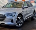 Серый Ауди E-Tron, объемом двигателя 0 л и пробегом 12 тыс. км за 31990 $, фото 10 на Automoto.ua