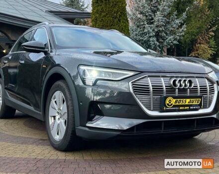 Ауди E-Tron 2020 в Львове на Automoto.ua Серый Ауди E-Tron, объемом двигателя 71 л и пробегом 31 тыс. км за 27600 $, фото 8 на Automoto.ua