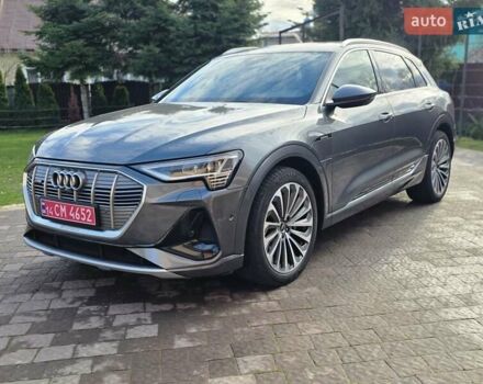 Серый Ауди E-Tron, объемом двигателя 0 л и пробегом 158 тыс. км за 27900 $, фото 5 на Automoto.ua
