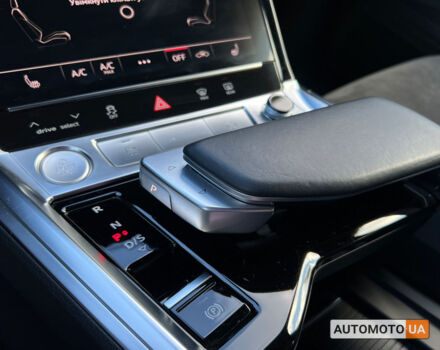 Ауди E-Tron 2020 в Львове на Automoto.ua Серый Ауди E-Tron, объемом двигателя 71 л и пробегом 42 тыс. км за 37600 $, фото 19 на Automoto.ua