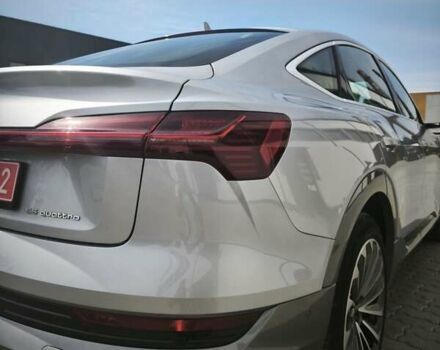 Сірий Ауді E-Tron, об'ємом двигуна 0 л та пробігом 70 тис. км за 34500 $, фото 72 на Automoto.ua