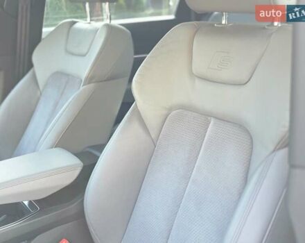 Серый Ауди E-Tron, объемом двигателя 0 л и пробегом 158 тыс. км за 27900 $, фото 17 на Automoto.ua