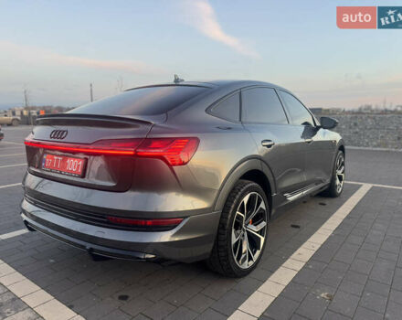 Сірий Ауді E-Tron, об'ємом двигуна 0 л та пробігом 140 тис. км за 37000 $, фото 12 на Automoto.ua