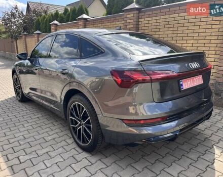 Сірий Ауді E-Tron, об'ємом двигуна 0 л та пробігом 54 тис. км за 37500 $, фото 4 на Automoto.ua