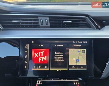 Сірий Ауді E-Tron, об'ємом двигуна 0 л та пробігом 67 тис. км за 37999 $, фото 80 на Automoto.ua