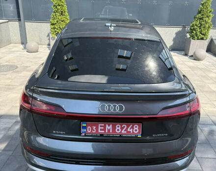 Ауді E-Tron 2020 у Києві на Automoto.ua Сірий Ауді E-Tron, об'ємом двигуна 0 л та пробігом 53 тис. км за 33900 $, фото 17 на Automoto.ua