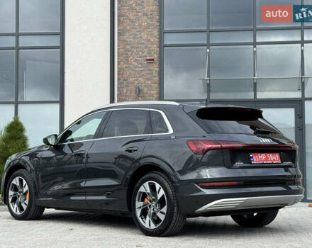 Ауди E-Tron 2020 в Тернополе на Automoto.ua Серый Ауди E-Tron, объемом двигателя 0 л и пробегом 126 тыс. км за 23900 $, фото 32 на Automoto.ua