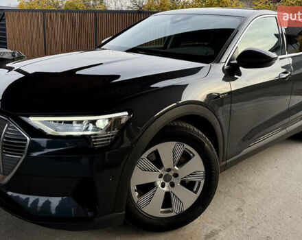 Серый Ауди E-Tron, объемом двигателя 0 л и пробегом 175 тыс. км за 22000 $, фото 1 на Automoto.ua