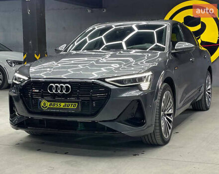 Ауді E-Tron 2020 у Чернівцях на Automoto.ua Сірий Ауді E-Tron, об'ємом двигуна 0 л та пробігом 65 тис. км за 48000 $, фото 2 на Automoto.ua
