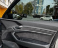 Серый Ауди E-Tron, объемом двигателя 0 л и пробегом 49 тыс. км за 29999 $, фото 6 на Automoto.ua