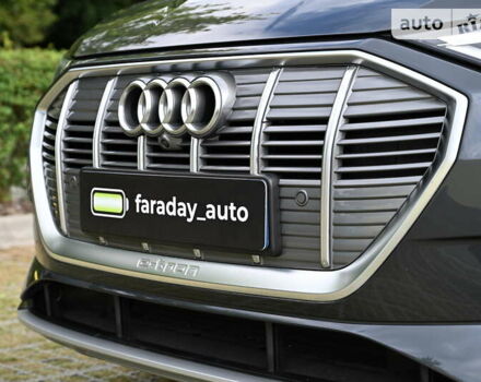 Серый Ауди E-Tron, объемом двигателя 0 л и пробегом 62 тыс. км за 43500 $, фото 9 на Automoto.ua