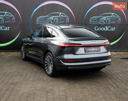 Сірий Ауді E-Tron, об'ємом двигуна 0 л та пробігом 82 тис. км за 39888 $, фото 38 на Automoto.ua