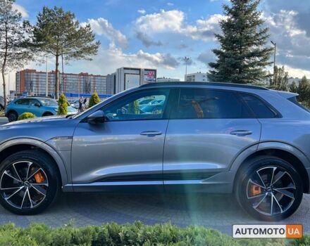 Ауди E-Tron 2020 в Львове на Automoto.ua Серый Ауди E-Tron, объемом двигателя 71 л и пробегом 42 тыс. км за 37600 $, фото 3 на Automoto.ua