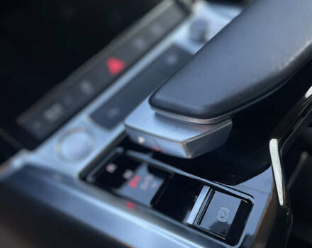 Сірий Ауді E-Tron, об'ємом двигуна 0 л та пробігом 153 тис. км за 28999 $, фото 34 на Automoto.ua