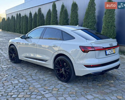 Сірий Ауді E-Tron, об'ємом двигуна 0 л та пробігом 105 тис. км за 34000 $, фото 9 на Automoto.ua