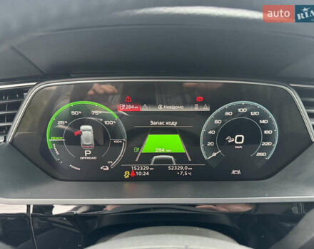 Серый Ауди E-Tron, объемом двигателя 0 л и пробегом 150 тыс. км за 23800 $, фото 15 на Automoto.ua
