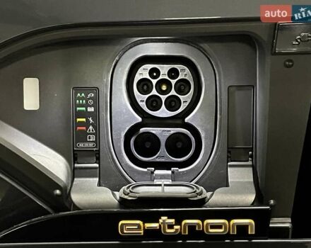 Серый Ауди E-Tron, объемом двигателя 0 л и пробегом 120 тыс. км за 28700 $, фото 86 на Automoto.ua