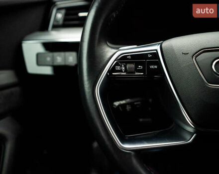 Сірий Ауді E-Tron, об'ємом двигуна 0 л та пробігом 154 тис. км за 25900 $, фото 77 на Automoto.ua