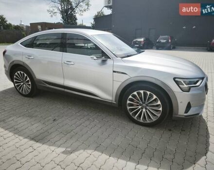 Сірий Ауді E-Tron, об'ємом двигуна 0 л та пробігом 70 тис. км за 34500 $, фото 32 на Automoto.ua