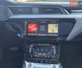 Сірий Ауді E-Tron, об'ємом двигуна 0 л та пробігом 67 тис. км за 37999 $, фото 79 на Automoto.ua