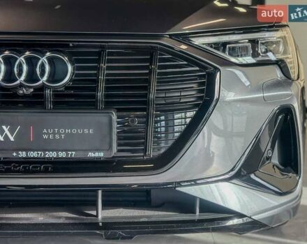 Серый Ауди E-Tron, объемом двигателя 0 л и пробегом 53 тыс. км за 37900 $, фото 43 на Automoto.ua