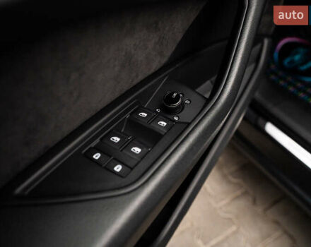 Сірий Ауді E-Tron, об'ємом двигуна 0 л та пробігом 154 тис. км за 25900 $, фото 57 на Automoto.ua