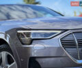 Сірий Ауді E-Tron, об'ємом двигуна 0 л та пробігом 170 тис. км за 25600 $, фото 1 на Automoto.ua
