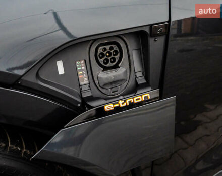 Сірий Ауді E-Tron, об'ємом двигуна 0 л та пробігом 154 тис. км за 25900 $, фото 30 на Automoto.ua