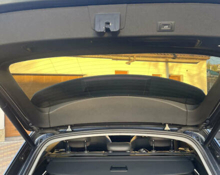 Сірий Ауді E-Tron, об'ємом двигуна 0 л та пробігом 153 тис. км за 28999 $, фото 24 на Automoto.ua