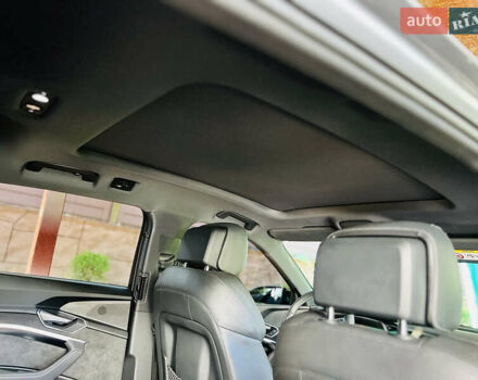 Серый Ауди E-Tron, объемом двигателя 0 л и пробегом 60 тыс. км за 41999 $, фото 9 на Automoto.ua