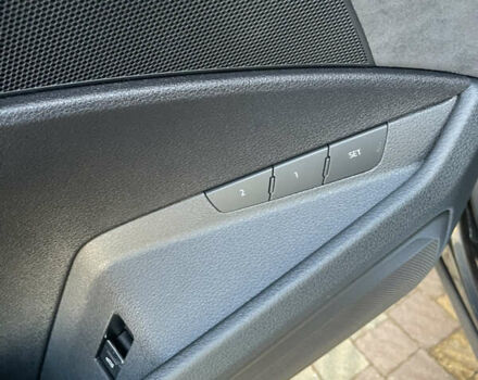 Сірий Ауді E-Tron, об'ємом двигуна 0 л та пробігом 153 тис. км за 28999 $, фото 46 на Automoto.ua