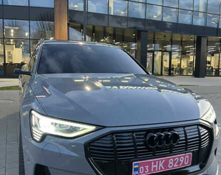 Сірий Ауді E-Tron, об'ємом двигуна 0 л та пробігом 104 тис. км за 32500 $, фото 14 на Automoto.ua