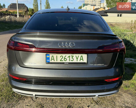 Ауді E-Tron 2020 у Києві на Automoto.ua Сірий Ауді E-Tron, об'ємом двигуна 0 л та пробігом 51 тис. км за 32000 $, фото 7 на Automoto.ua