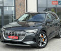 Ауди E-Tron 2020 в Тернополе на Automoto.ua Серый Ауди E-Tron, объемом двигателя 0 л и пробегом 126 тыс. км за 23900 $, фото 7 на Automoto.ua
