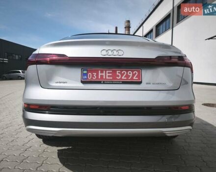 Сірий Ауді E-Tron, об'ємом двигуна 0 л та пробігом 70 тис. км за 34500 $, фото 43 на Automoto.ua