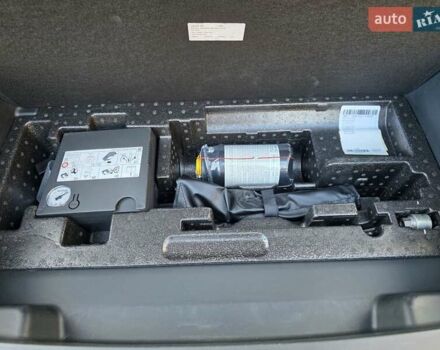 Серый Ауди E-Tron, объемом двигателя 0 л и пробегом 158 тыс. км за 27900 $, фото 32 на Automoto.ua