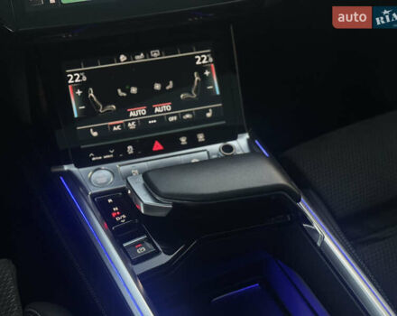 Сірий Ауді E-Tron, об'ємом двигуна 0 л та пробігом 140 тис. км за 37000 $, фото 34 на Automoto.ua