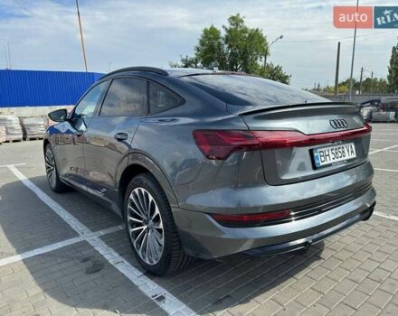 Серый Ауди E-Tron, объемом двигателя 0 л и пробегом 119 тыс. км за 33500 $, фото 3 на Automoto.ua