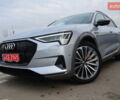 Серый Ауди E-Tron, объемом двигателя 0 л и пробегом 157 тыс. км за 24950 $, фото 3 на Automoto.ua