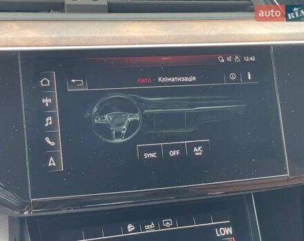 Серый Ауди E-Tron, объемом двигателя 0 л и пробегом 58 тыс. км за 37000 $, фото 63 на Automoto.ua