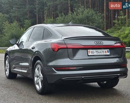 Серый Ауди E-Tron, объемом двигателя 0 л и пробегом 71 тыс. км за 33999 $, фото 3 на Automoto.ua