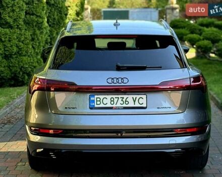 Сірий Ауді E-Tron, об'ємом двигуна 0 л та пробігом 100 тис. км за 25500 $, фото 11 на Automoto.ua