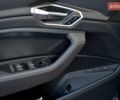 Серый Ауди E-Tron, объемом двигателя 0 л и пробегом 125 тыс. км за 23800 $, фото 16 на Automoto.ua