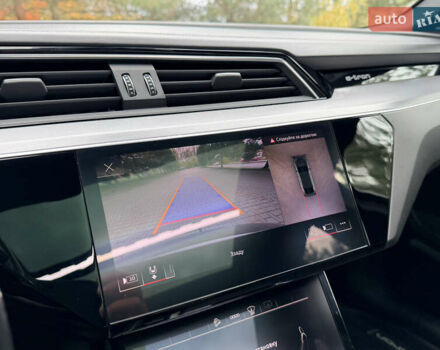 Ауді E-Tron 2020 у Дрогобичі на Automoto.ua Сірий Ауді E-Tron, об'ємом двигуна 0 л та пробігом 160 тис. км за 33900 $, фото 29 на Automoto.ua