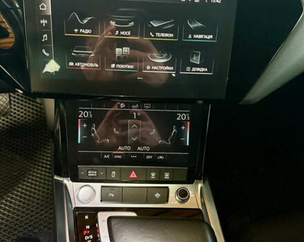 Серый Ауди E-Tron, объемом двигателя 0 л и пробегом 175 тыс. км за 22000 $, фото 24 на Automoto.ua